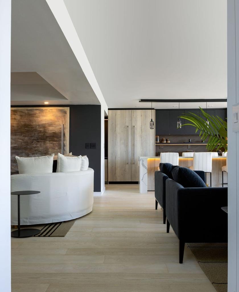 Residence 605 · Full Remodel